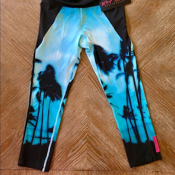 Betsey Johnson Exercise Capri Tropical Size S - Picture 3 of 8